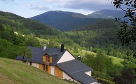 Chambres Et Table D'Hotes Du Pere